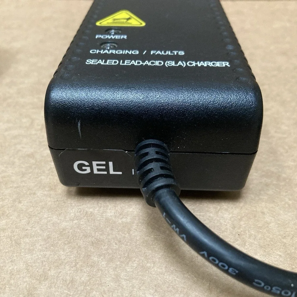 24BC3500T-4 Power Wheelchair Charger Gel/Agm 3-Pin 24V 3.5 Amp UPG 71641
